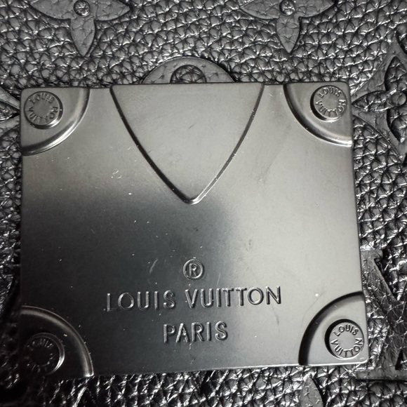 Black Embossed Monogram Leather Crossbody Messenger Bag - Picture 6 of 9